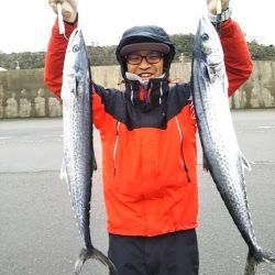 康仁丸・ジギング釣り果